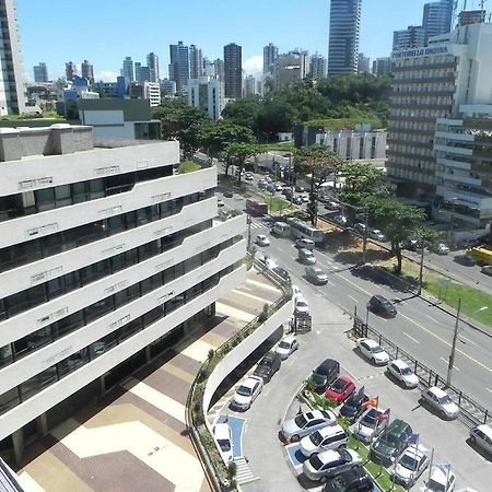 Lindo Apartamento Para Familia Ondina Apart Hotel Salvador Esterno foto